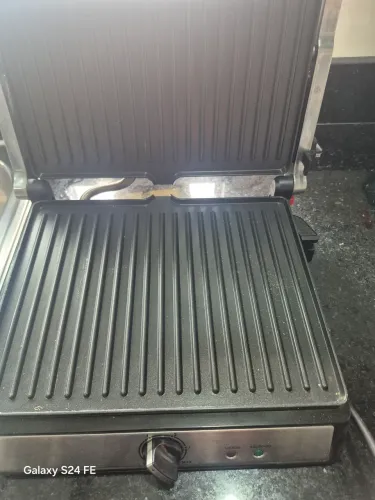 Vendo uma Grill Arno