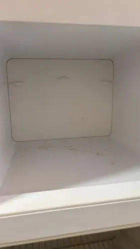 Geladeira Electrolux DC35A Duplex - para conserto (motor)