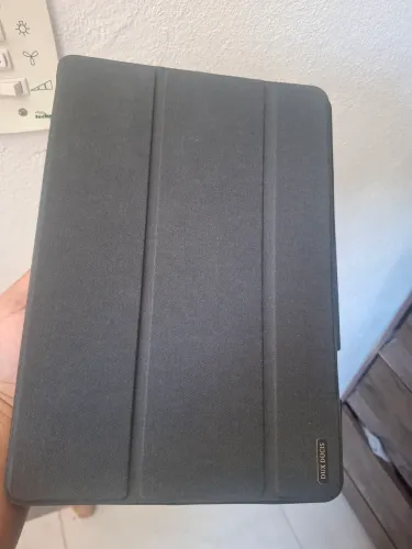 Capa tablet 11 polegadas (apoio magnético)
