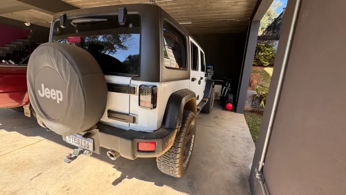 Jeep Wrangler Unlimited Sport 3.6 V6 284cv 4P 2012