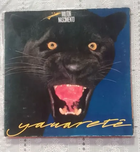 LPs Yauaretê + Journey to dawn 