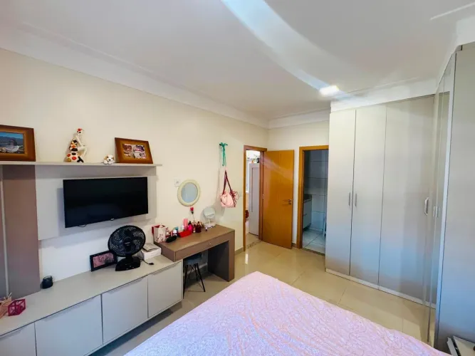 CASA À VENDA NO FREEDOM RESIDENCE | 3 quartos e 1 suite