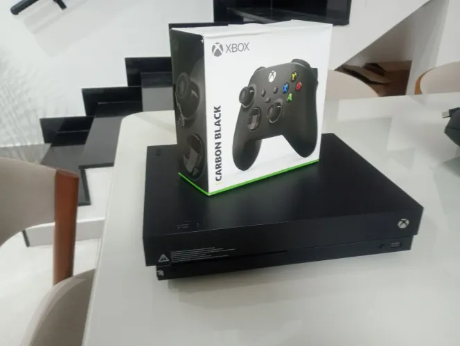 Xbox One X