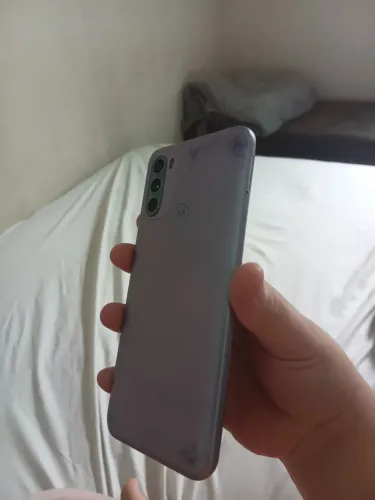 Vende se celular motog31
