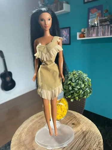 Boneca Pocahontas Disney Mattel Usada