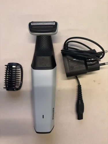 Barbeador Corporal Phillips Bodygroom White