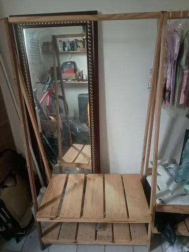 Vendo arara de piso