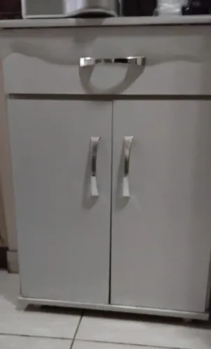 Armário Branco MDF com 2 Portas e 1 Gaveta - COMPACTO E FUNCIONAL