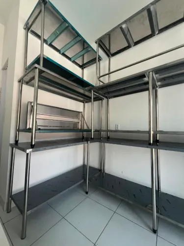 Mesa de inox