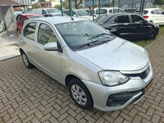 Toyota Etios X 1.3 Flex 16V 5P Mec. 2018