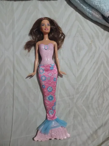 Boneca Barbie Sereia Teresa
