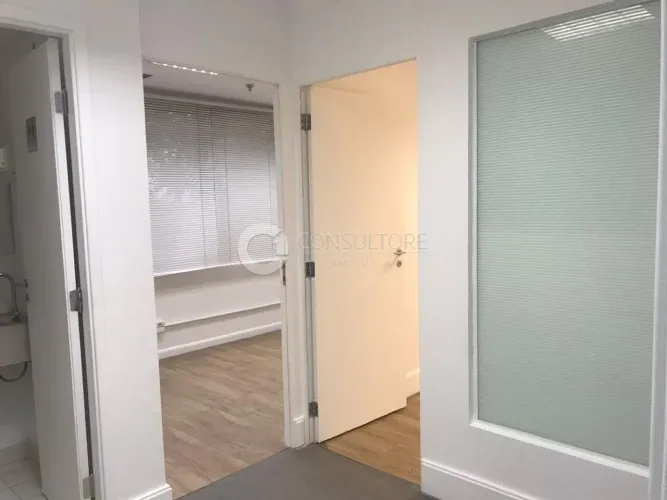 Sala em Vila Olímpia - São Paulo