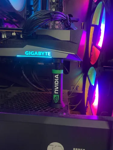 Placa de Vídeo RX 7600