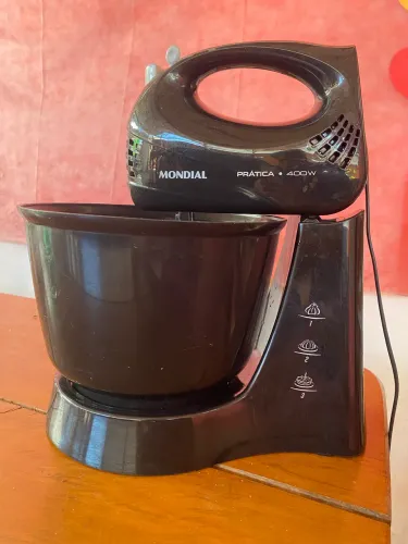 Vendo batedeira de bolo