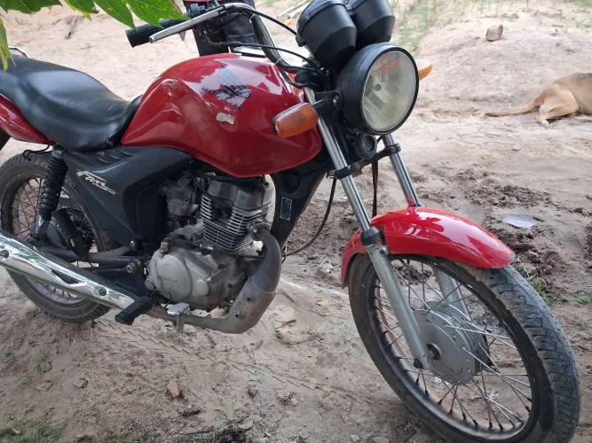 Sao três moto Honda