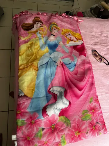Saco de Dormir / Cortina Infantil Disney Princesas - Lindo & Versátil!