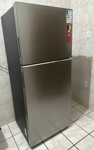 Geladeira Samsung 391 litros frost free