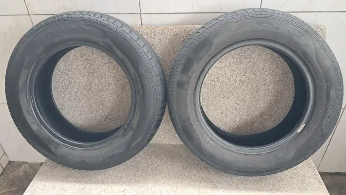 2 Pneus aro 14 usados (175/70/14)