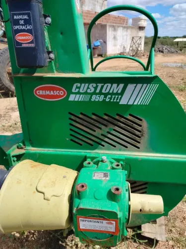 Colhedora Cremasco Custom 950-C III ? Ano 2025 ? R$ 38.000