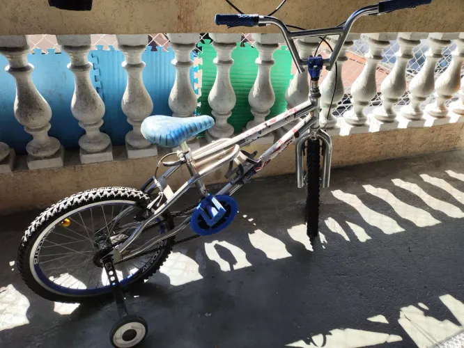 Bicicleta infantil VCT aro 20
