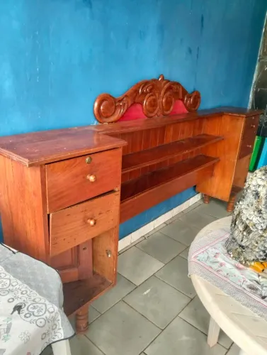 Cabeceira de madeira