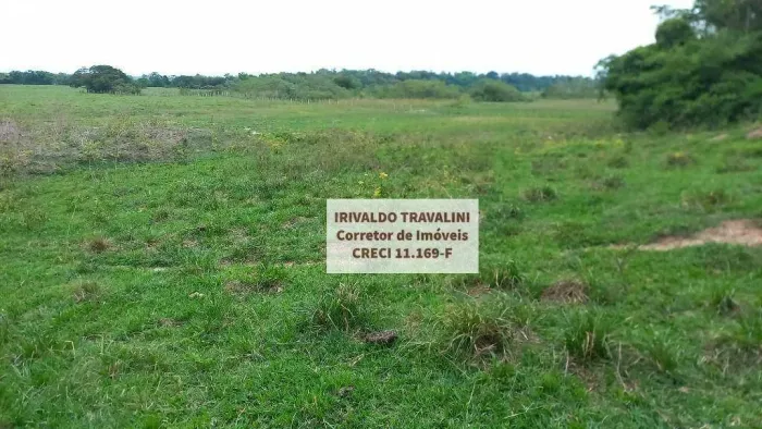 Sítio com 2 dormitórios à venda, 3702600 m² por R$ 2.720.000,00 - Laranjal Paulista - Lara