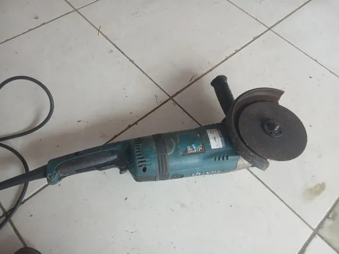 Vendo um lixadeira
