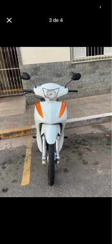 Honda biz branca 2015 abaixo da tabela