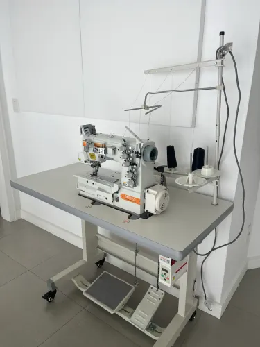 Máquina Galoneira Siruba industrial nova