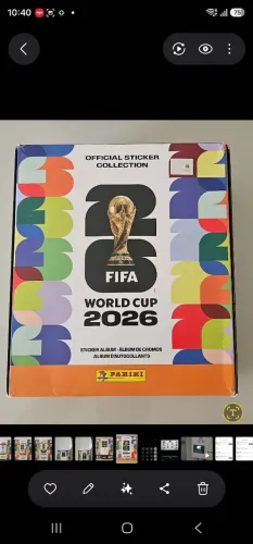 FIFA World Cup 2026 - Kit Amazon EUA - Album Capa Dura + Lata + 501 Cromos Sem Repetição