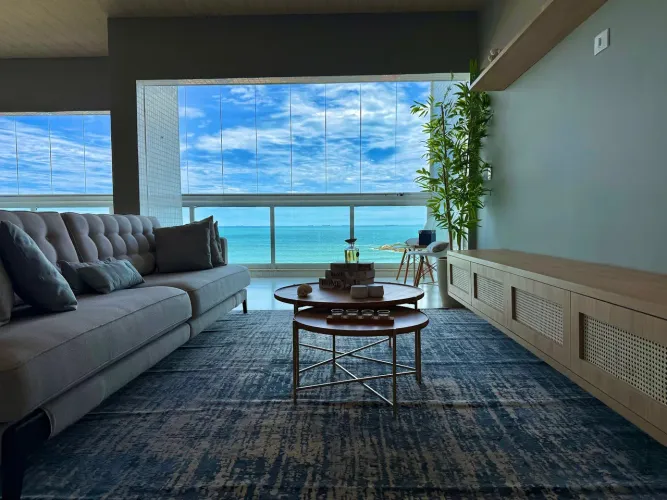 Apartamento à Venda Beira Mar na Pitangueiras no Guarujá | QVista Inteligência Imobiliária