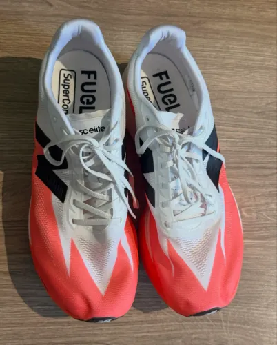 Tênis New Balance SC Elite v5 - 41 (9.5 US)