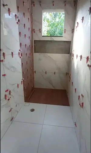 Pedreiro Reformas Construção Acabamento / Pintura/