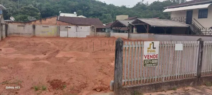Terreno em rua principal no bairro Santa Luzia em Schroeder
