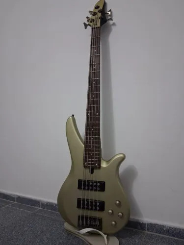 Contrabaixo Yamaha Rbx 375