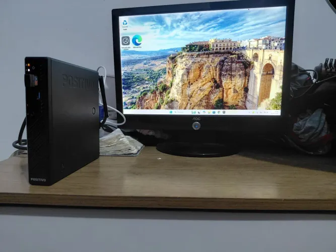 Troco ou vendo Computador positivo i7, Ryzen pro 5 por Xbo 360 usado