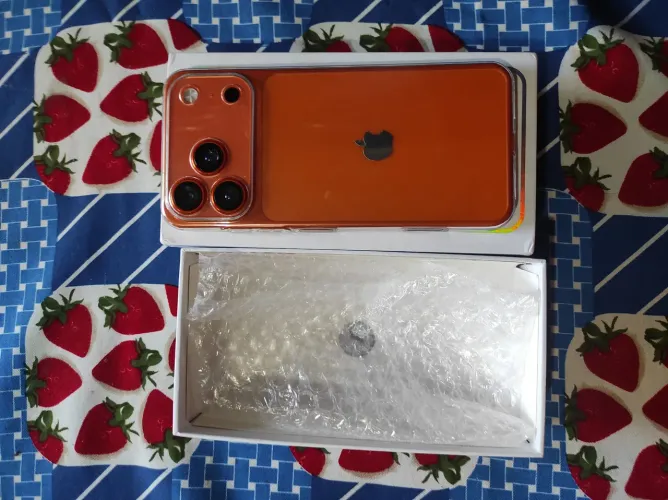 Vendo 1300 celular novo paço cartão 
