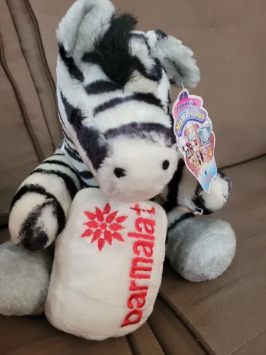 Pelucia Parmalat em perfeito estado, com etiquetas