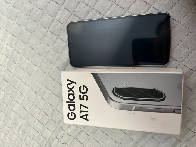Samsung A 17 novo