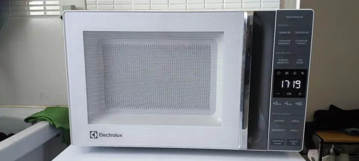 Micro-ondas Electrolux 23 litros (zerado!)