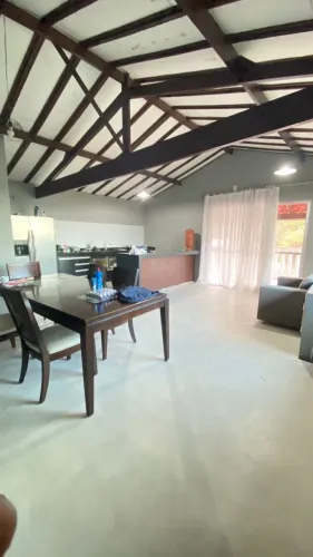 Casa em Ribeirão das Neves - BR040 sentido Contagem