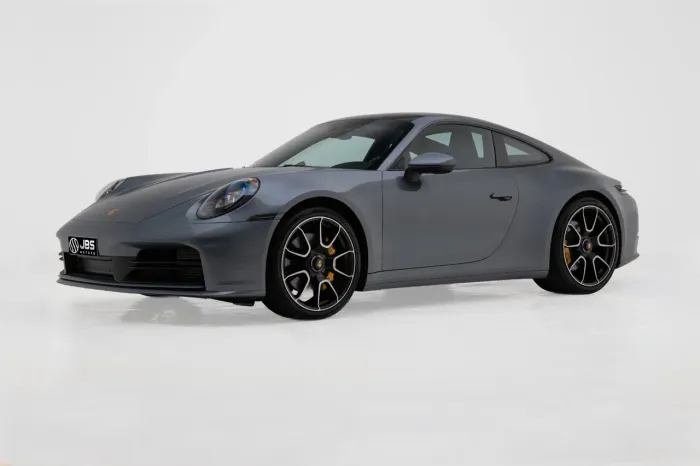 Porsche 911 Carrera 3.0 24V H6 PDK 2025