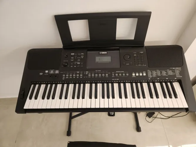 Teclado Yamaha PSR-E463