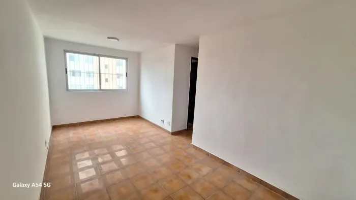 Apartamento à Venda na Vila Maria 2 Quartos | 1 Vaga Coberta