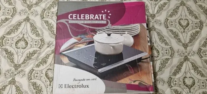 Cooktop indução 1 boca electrolux celebrate