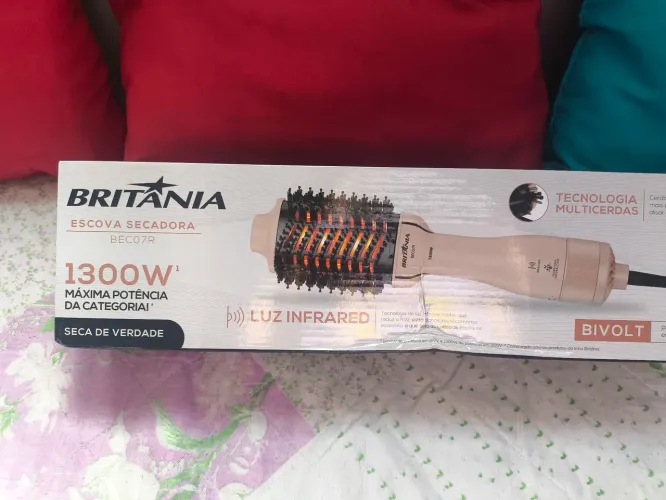 Escova secadora de cabelo