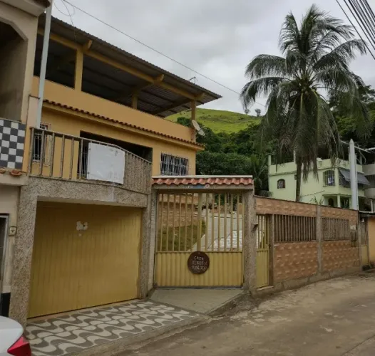 CASA EM CACHOEIRO DE ITAPEMIRIM, 3 QUARTOS