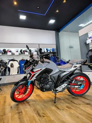 Fazer 250 FZ25 0km connected cinza **Entrada R$0,00 ou R$13.000,00 para taxa reduzida**