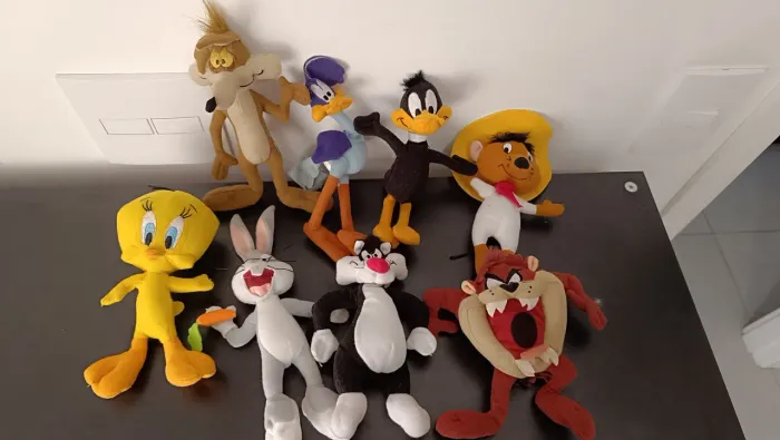 Pelúcias Looney Tunes - McLanche Feliz - 8 Pelúcias