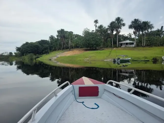 SÍTIO COM VISTA PARA O RIO, TARUMÃ MIRIM, ACESSO PELO RIO E BR174